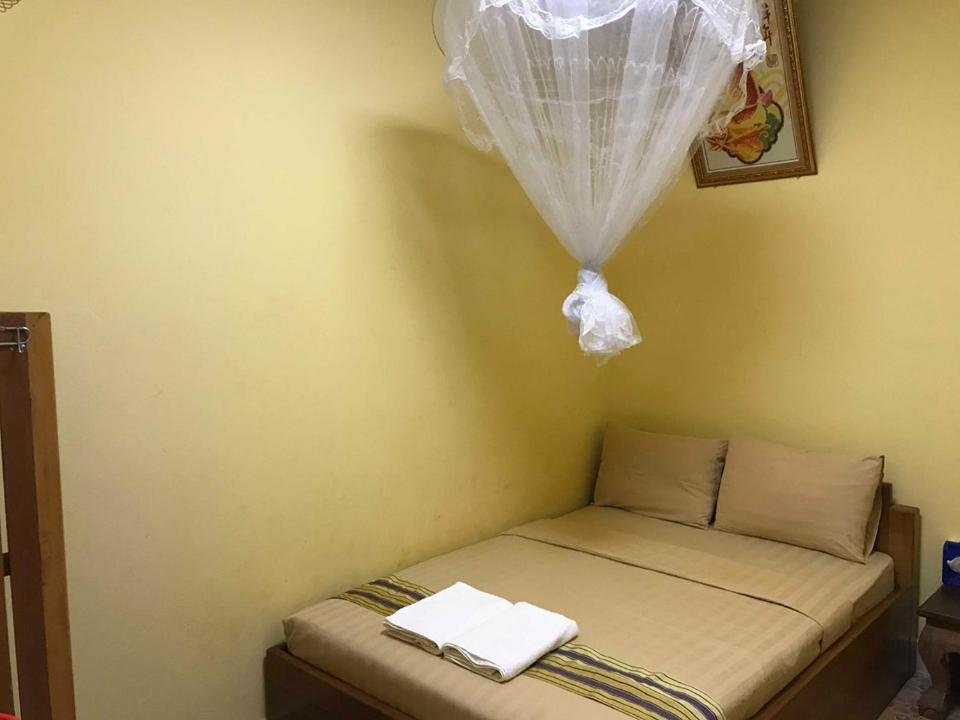 Manel Guesthouse And Restaurant Sen Monourom Bagian luar foto